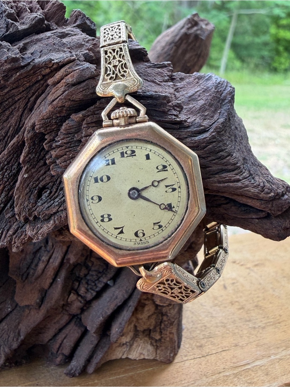 Vintage Ladies Wind Up Working Swiss Watch 1/10 12k Gold Filled